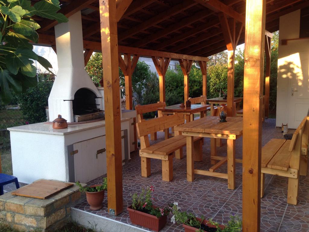 Chillout Apartments With Pool Patricia Fažana Rom bilde